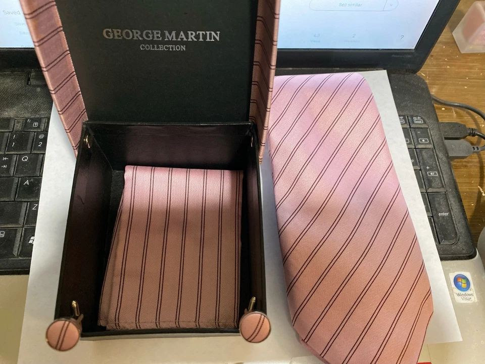 George Martin Pink Striped Tie, Pocket Square & Cuff links Set In Matching Box - Image 1 of 1