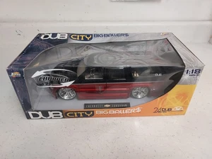 1:18 JADA DUB CITY BIG BALLERS CHEVY SUBURBAN RED BLACK CUSTOM CHOPPER 63157 NIB - Picture 1 of 12