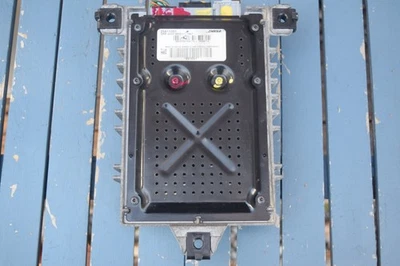 Bose 2008 2009 2010 Buick Enclave Audio Amplifier - Image 1 of 3