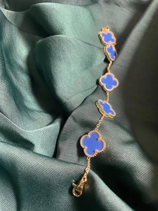 18k Gold Plated Four Leaf Clover Bracelet Waterproof Stainless Steel - Picture 1 of 6