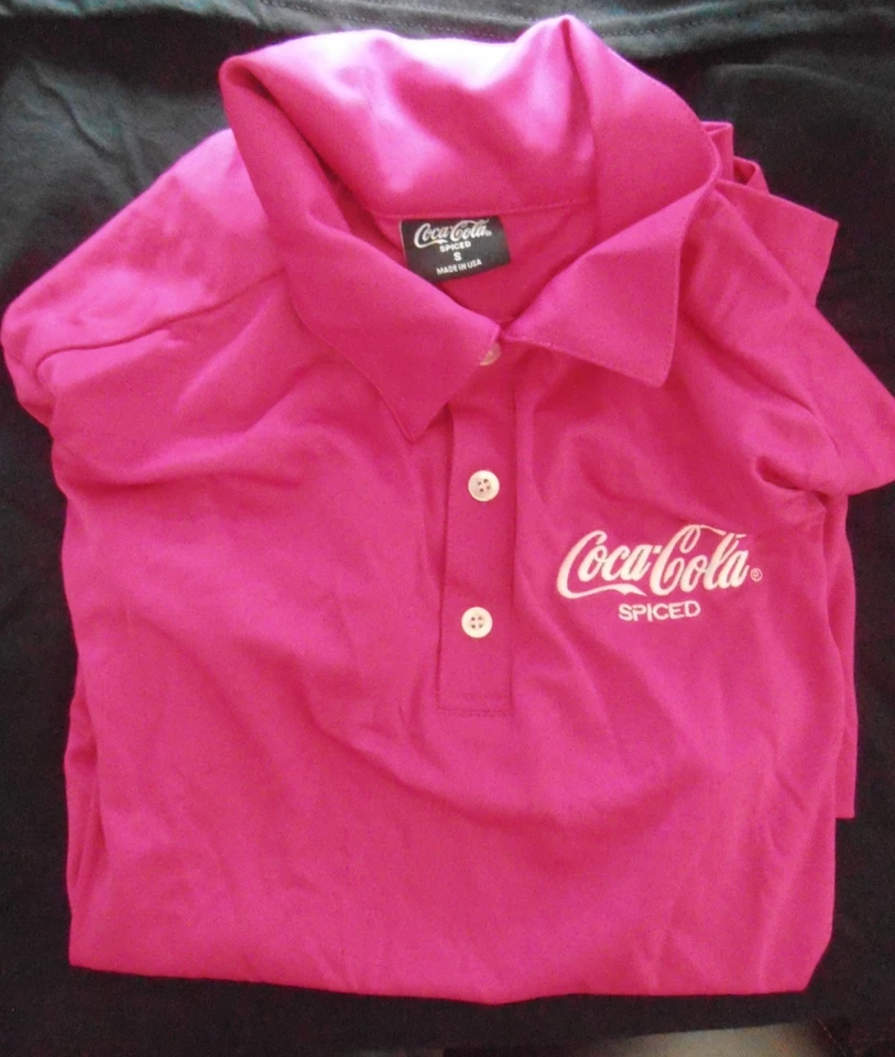 Camisa Polo Coca Cola Spice Mujer Talla Pequeña 21 ptp Rosa Fucsia Golf EE. UU. Rara Foto 1 de 1