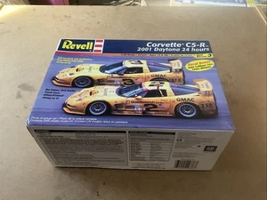 Revell 85-2376 Corvette C5-R 2001 Daytona 24 Stunden Maßstab 1:25 VERSIEGELTER INHALT - Bild 1 von 6