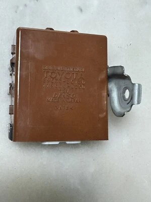 Toyota Tacoma DLX 1998-2003 3,4 L módulo de control de tracción en las 4 ruedas 89533-35130 Foto 1 de 4