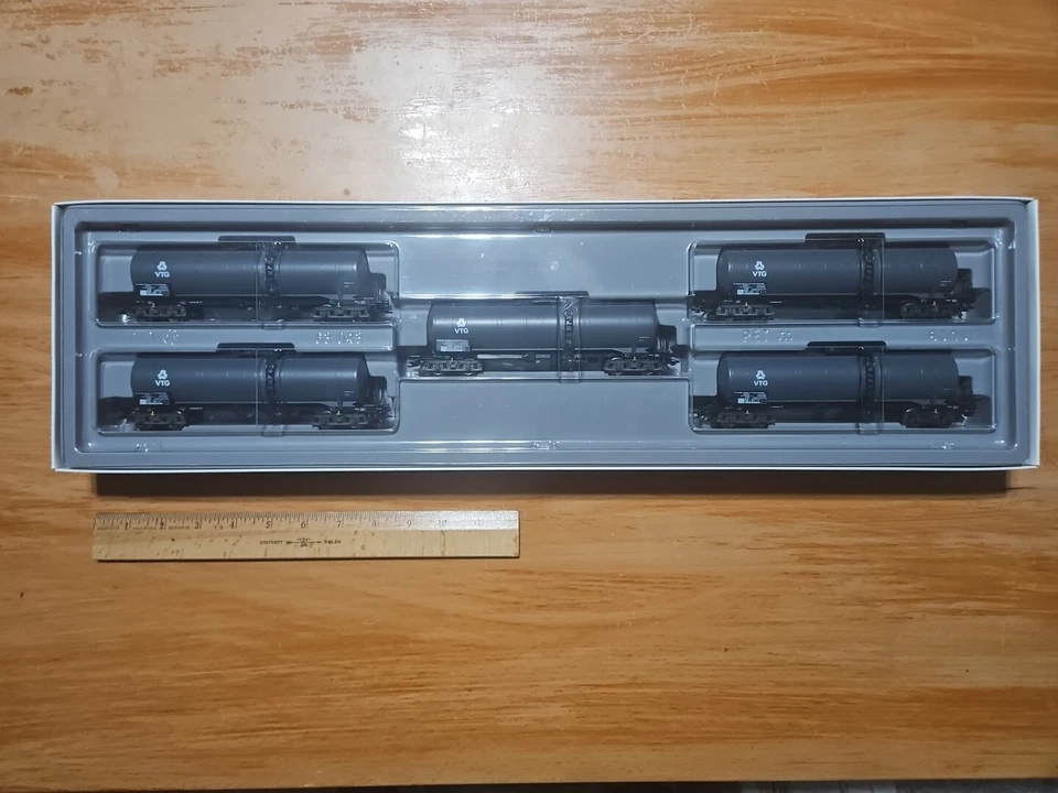 Marklin 4755 HO VTG Tank Car Set - Image 1 of 4