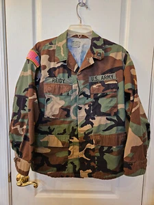 US Army Woodland Men Camo Jacket Size Small Short Flag Patch - Bild 1 von 23