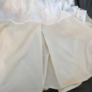 new Queen Split Corner CREAM Tailored Bed Skirt, Cotton,  18” Drop - Picture 1 of 8