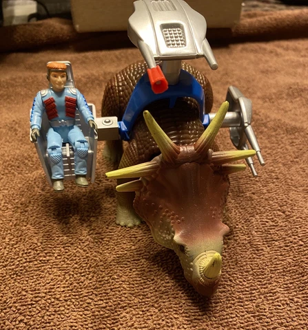 1987 Telco Dino Riders Series 1 Styracosarus Cover