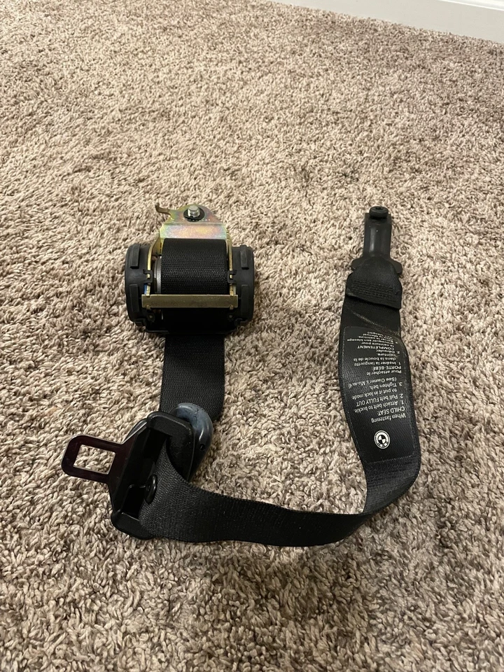 BMW M3 1998 cinturón de seguridad delantero pasajero Foto 1 de 4