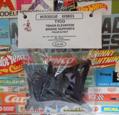TYCO, SOPORTES DE ELEVACIÓN DE PISTA, POSTES Y PIES, ACCESORIOS DE COCHE HO, (PAQUETE DE 9 piezas) Foto 1 de 2