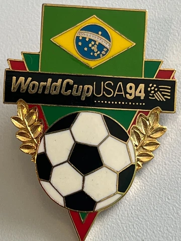 Vintage World Cup 94' Brazil Flag Soccer pin USA FIFA Cover