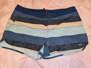 Womens Patagonia 5" Blue Worn look Black Tan Board Shorts Size 16 Fiti - Picture 1 of 6
