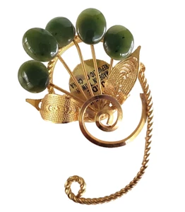 Prendedor de filigrana vintage de jade nefrita en aerosol floral tono dorado 2" con etiqueta - Imagen 1 de 4