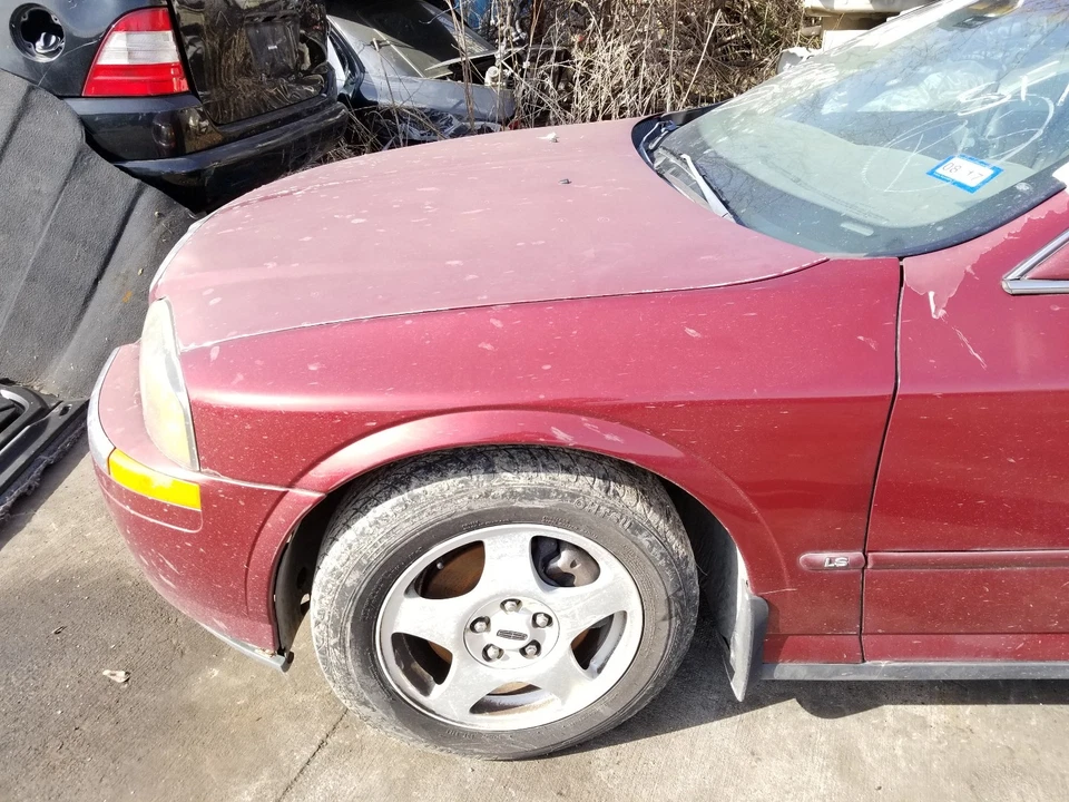 Guardabarros izquierdo Lincoln LS 2000 2001 2002 2003 2004 2005 2006 GRANATE # 2 Foto 1 de 1