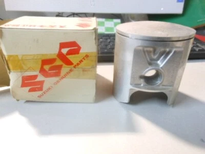 Pistón Suzuki STD 1978-1980 RM400 12110-40400 NUEVO DE STOCK Foto 1 de 4