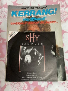 Kerrang! No 142 + Shy Sampler 7" - Slayer, Whitesnake, The cult, Judas Priest - Picture 1 of 2