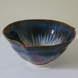 BILL CAMPBELL Drip Glaze Pottery Tulip Bowl Signed --9 In. wide-BEAUTIFUL!!! - Picture 1 of 8