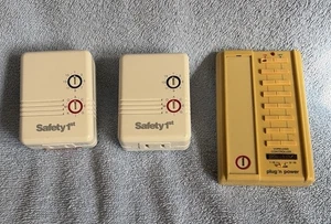 Home Controller System Lampe und Geräteeinheiten & Funkfernbedienung GETESTET FUNKTIONIERT - Bild 1 von 2
