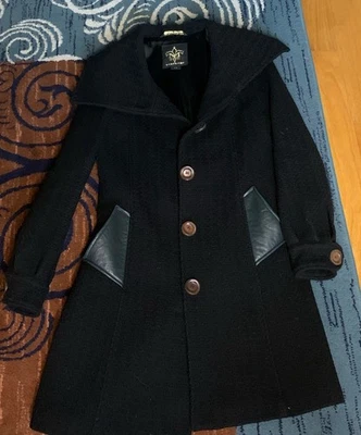 Casaco de lã preto feminino Mackage tamanho P/S feito na Polônia excelente estado - Imagem 1 de 4