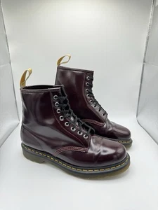 Dr Martens 1460 Vegan Leather Cherry Red Platform Ankle Boots UK 9 EU 43 - Imagen 1 de 14