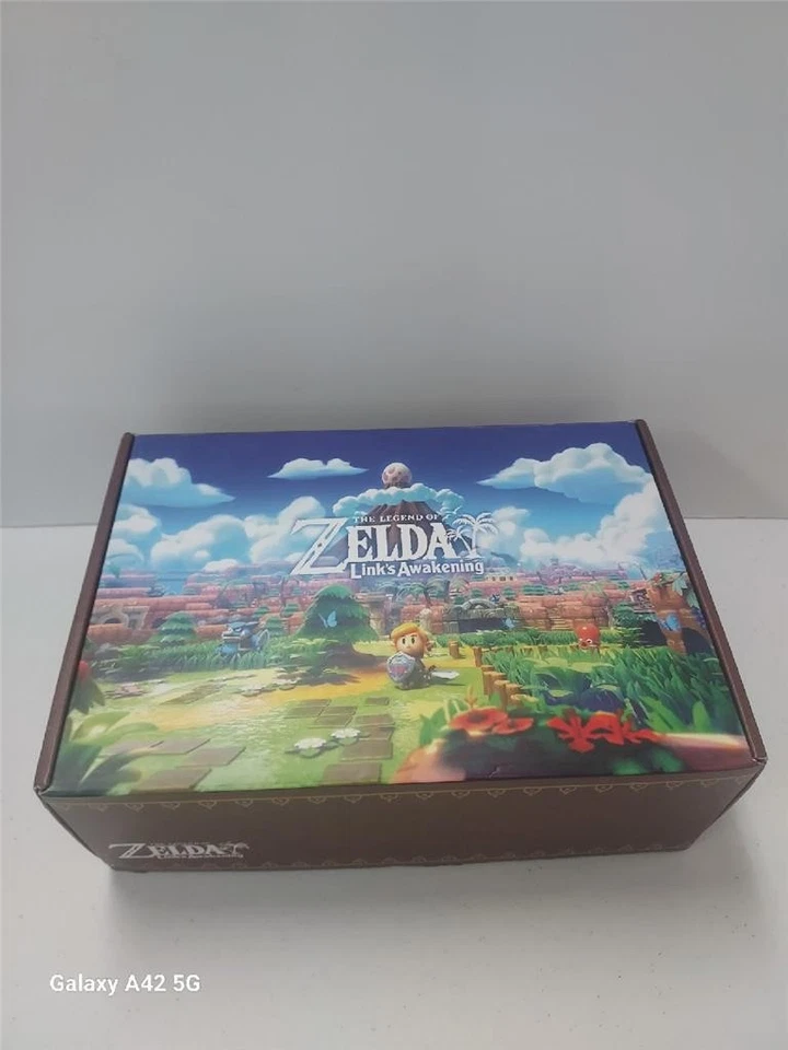The Legend Of Zelda: Link's Awakening Collector's box - Image 1 of 1