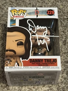 Funko Pop! Danny Trejo #229 ~ Ad Icons ~ Danny Trejo Signed ~ Trejo’s Tacos COA - Picture 1 of 7