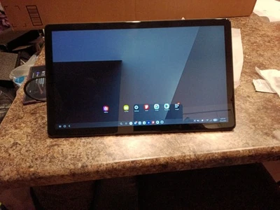 UPERFECT Portable Monitor Touchscreen 15.6'' FHD 1080P USB 3.0 Model UP156B03 - Image 1 of 4