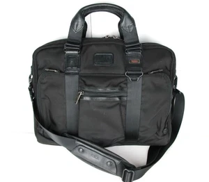 Maletín acolchado de nailon balístico negro Tumi Classic 22611DH - Imagen 1 de 5