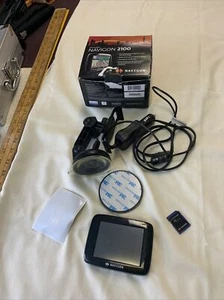 Navigon 2100 Automotive Touchscreen GPS - Picture 1 of 5