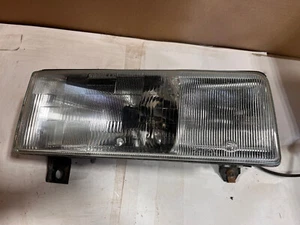 1987-1993 ALLANTE LEFT HEADLAMP ASSEMBLY - Picture 1 of 5