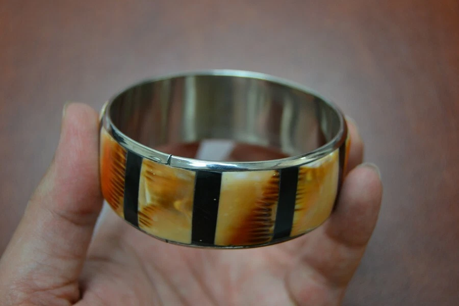 BRAZALETE BRAZALETE CHAPADO EN PLATA CONCHA DE PATA DE LEÓN 1" #T-1954 Foto 1 de 1