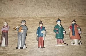 Juego de 5 adornos/personas de pueblo navideño de colección - Imagen 1 de 5