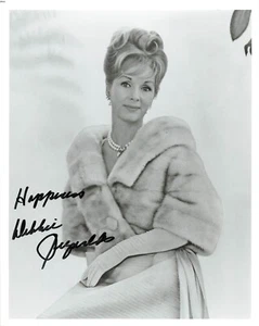 Debbie Reynolds Actress Singer Signed Autograph 8 x 10 Photo PSA DNA *51 - Picture 1 of 3