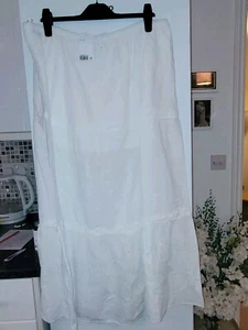 H&M White Broderie Anglaise Maxi Skirt Size XL BNWT RRP £37.99 - Picture 1 of 13