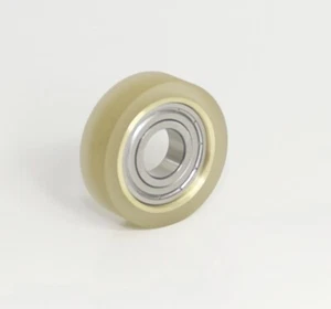NEW PINCH ROLLER FOR TELEFUNKEN M15A WITH BEARING (ATHAN) - Picture 1 of 2