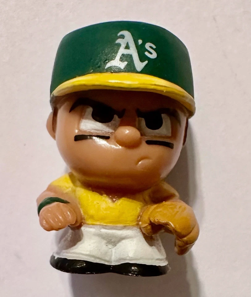 MLB Teenymates Series 4 2017 Oakland A’s Infielder Foto 1 de 1