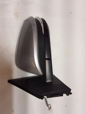 2016-2018 Toyota RAV4 Driver Side View Mirror Heated w/o Blind Spot Alert - Image 1 of 4