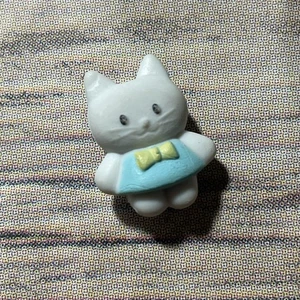 Calico Critters Sylvanian Families Niños Bebé Juguetes Blanco Gatito Gatito Muñeca - Imagen 1 de 2