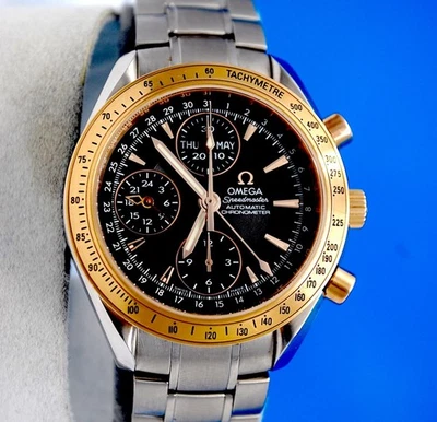 Reloj cronógrafo Omega Speedmaster de oro rosa de 18 quilates para hombre - día/fecha - esfera negra Foto 1 de 4