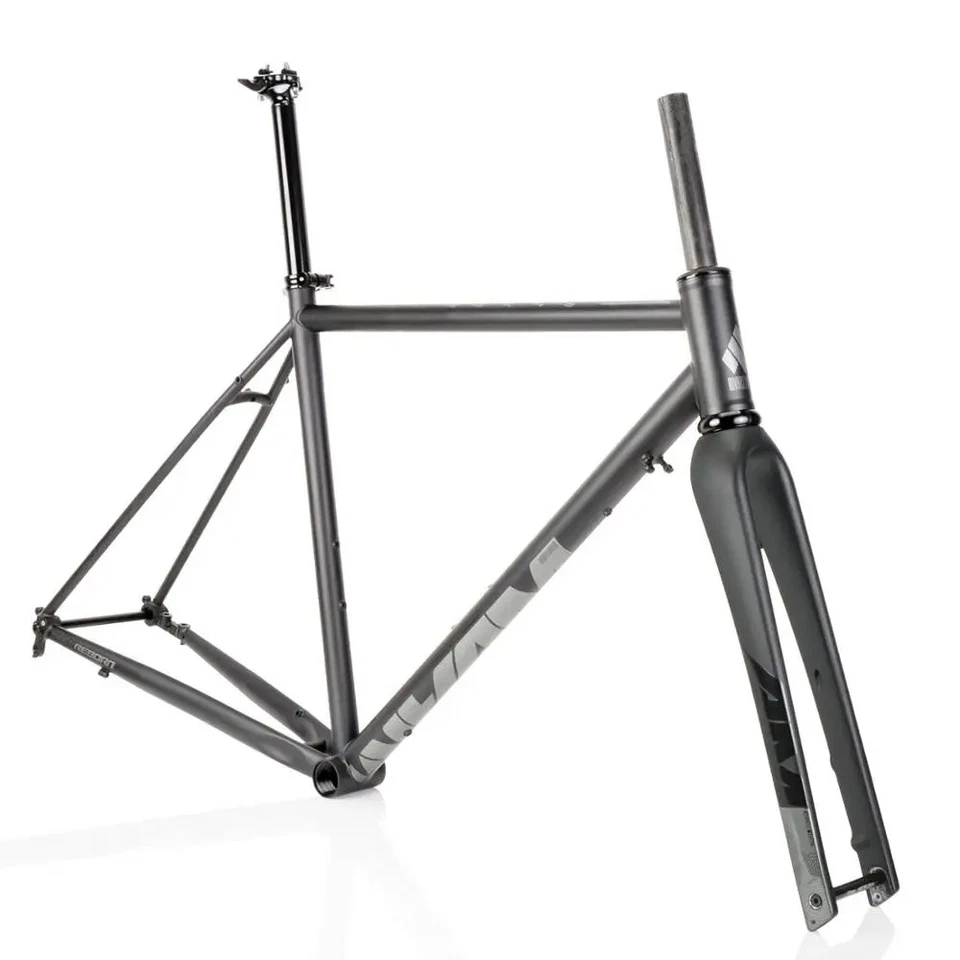 Gravel Off-road Bicycle Disc Brake Frameset with Carbon Bike Front Fork - Image 1 of 4