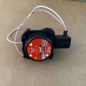 NEW Danfoss CFPS Oil Fuel Unit Pump 3450 RPM 3 GPH 210 Psi 071H2012 Ohio USA - Picture 1 of 3