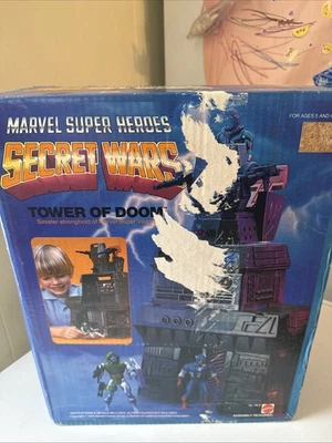 Mattel Marvel Super Heroes Secret Wars Tower Of Doom Set 1984 NUEVO SELLADO Foto 1 de 4
