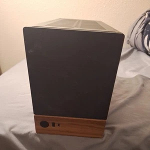 Fractal Design Terra Small Form Factor obudowa komputera grafitowa, brakujące śruby / uszkodzone - Zdjęcie 1 z 11
