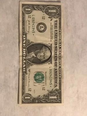 Редкий *. Звездные банкноты ** $1 - Изображение 1 из 3
