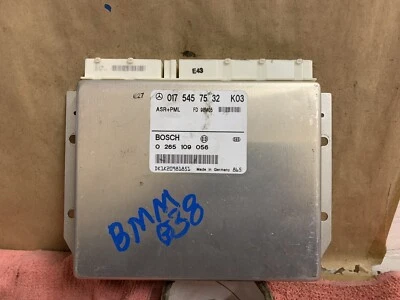 Módulo de control ABS Mercedes-Benz E320 E430 1998-99 OEM | 017 545 75 32 Foto 1 de 4