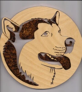 Handgefertigter Alaskan Malamute Holz Hund Ausschnitt Wandbehang (8 Zoll Durchmesser) - Bild 1 von 1