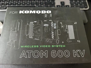 Vaxis ATOM 600 KV 600ft V-mount Transmitter SDI HDMI für Red Komodo o.a. - Bild 1 von 9