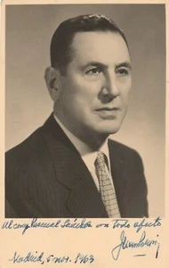 JUAN PERON Signed Photograph - former Argentina President - 7"x4" reprint - Picture 1 of 1