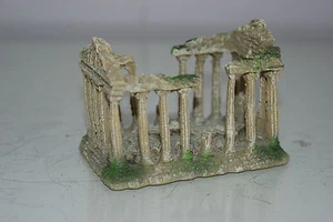 Kleiner alter römischer Tempel griechische Ruinensäulen Dekoration 9,5 x 6 x 6,5 cm - Bild 1 von 7