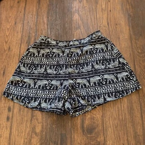 Mudd schwarz & weiß Elefantenmuster elastische Taille Lounge Freizeit Shorts Größe Small - Bild 1 von 7