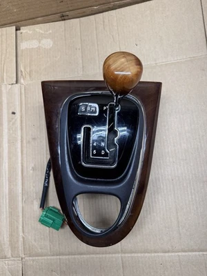 09 2009 捷豹 XJ XJ8 XJR Vanden Plas 自动变速器换档原始设备制造商 — 第 1/4 张图片